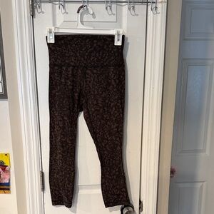 Lululemon Athletica Dark Brown Textured Leggings
